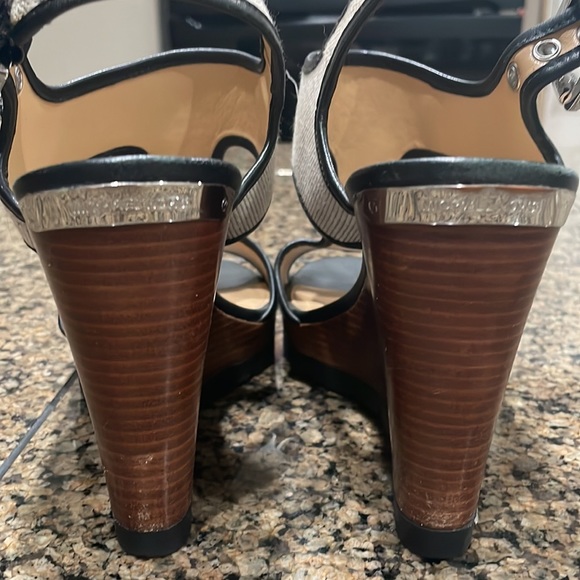 Michael Kors wedges - Picture 6 of 7